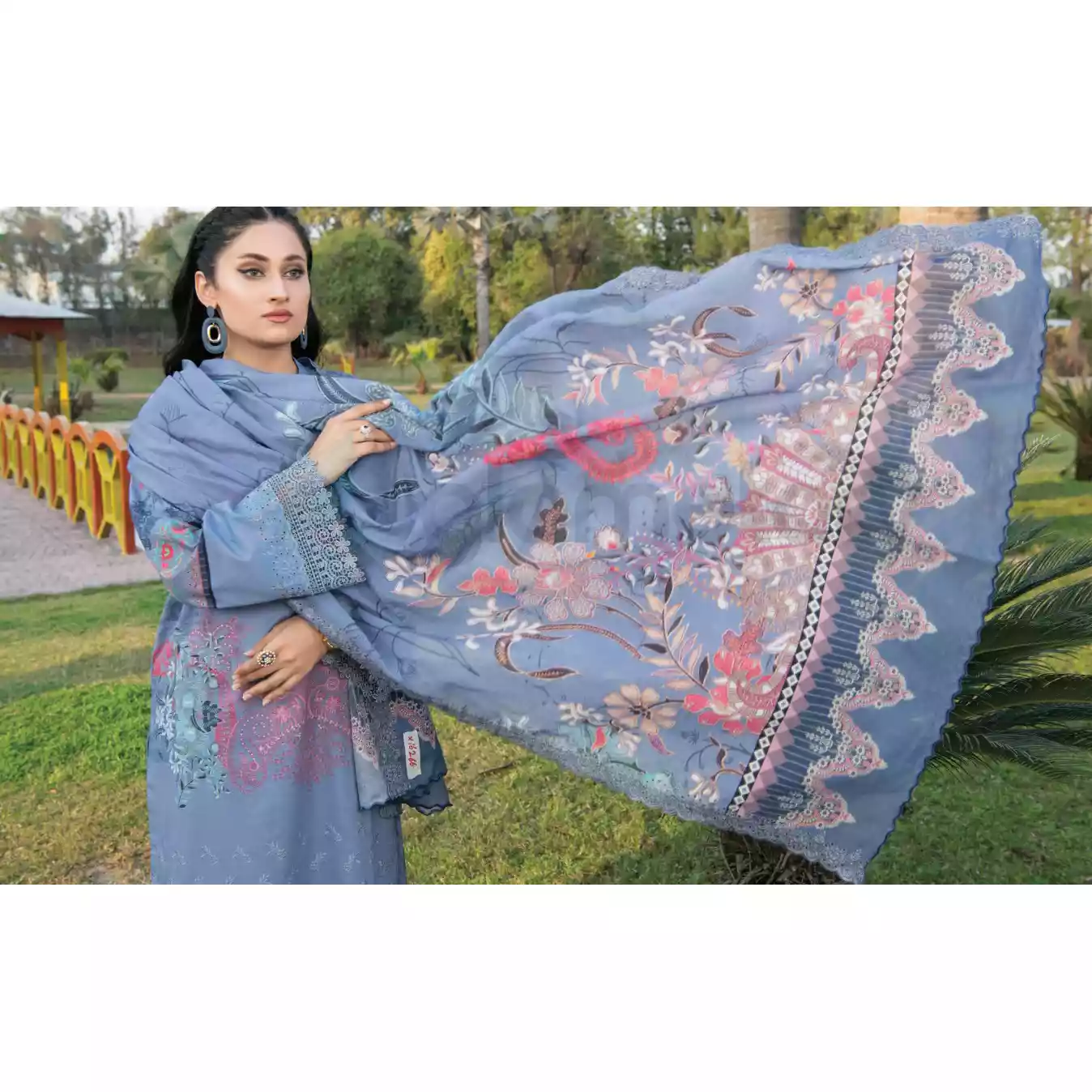 Pakistani Luxury Printed Embroidered Lawn with Jacquard Voil Dupatta-1015
