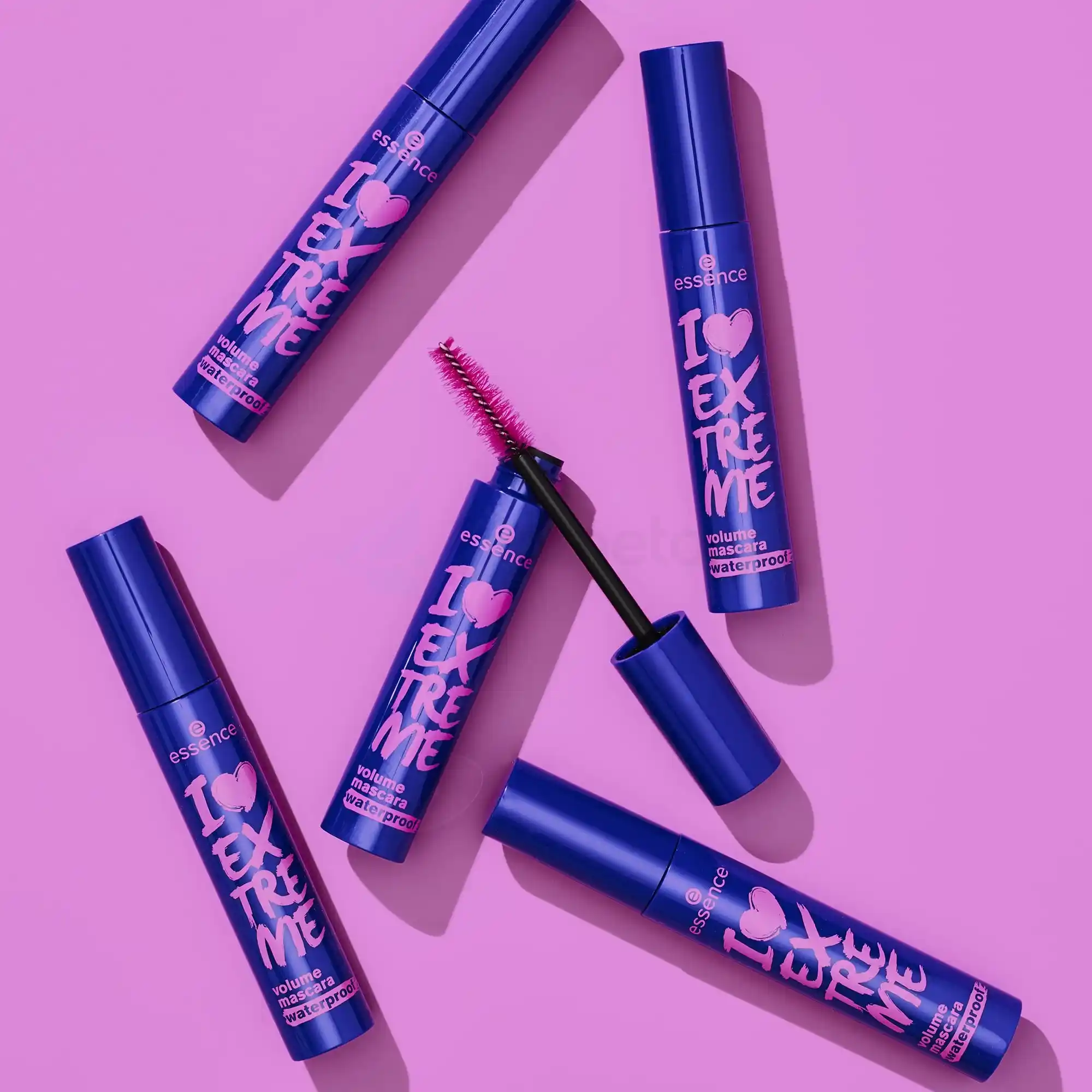 Essence I Love Extreme Volume Waterproof Mascara-12ml Blue thumbnail 8